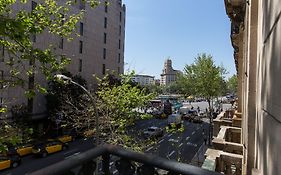 Izaila Plaza Catalunya